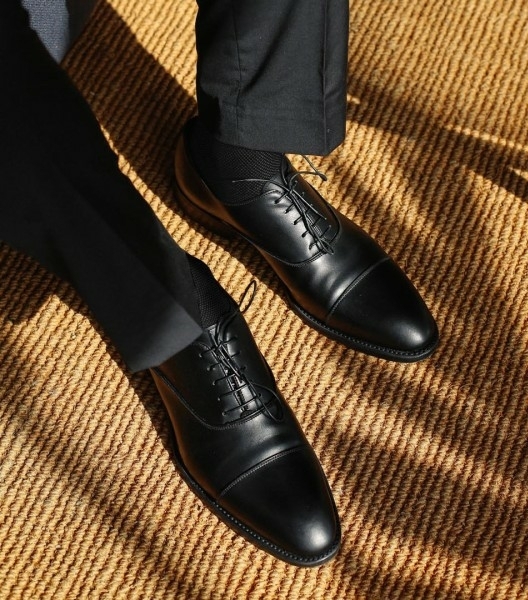 Nemanti black vegan shoes for men
